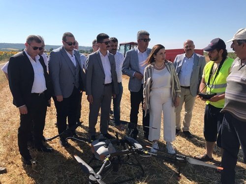 “ÇİFTÇİLERİMİZİN YANINDA OLMAK HEPİMİZİN BOYNUNUN BORCU”