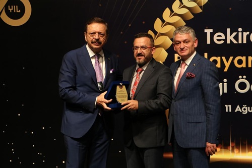 TREDAŞ’A TEKİRDAĞ’IN PARLAYAN YILDIZI ÖDÜLÜ