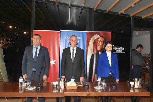 BAŞKAN ATA, BASINLA BULUŞTU