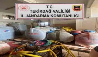 Tekirdağ’da 371 ton kaçak içki ele geçirildi