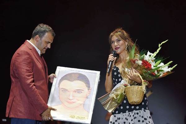 Kiraz Festivali iki muhteşem konserle sona erdi