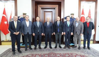 TİMBİR’den Basın Trafik Kartı için girişim