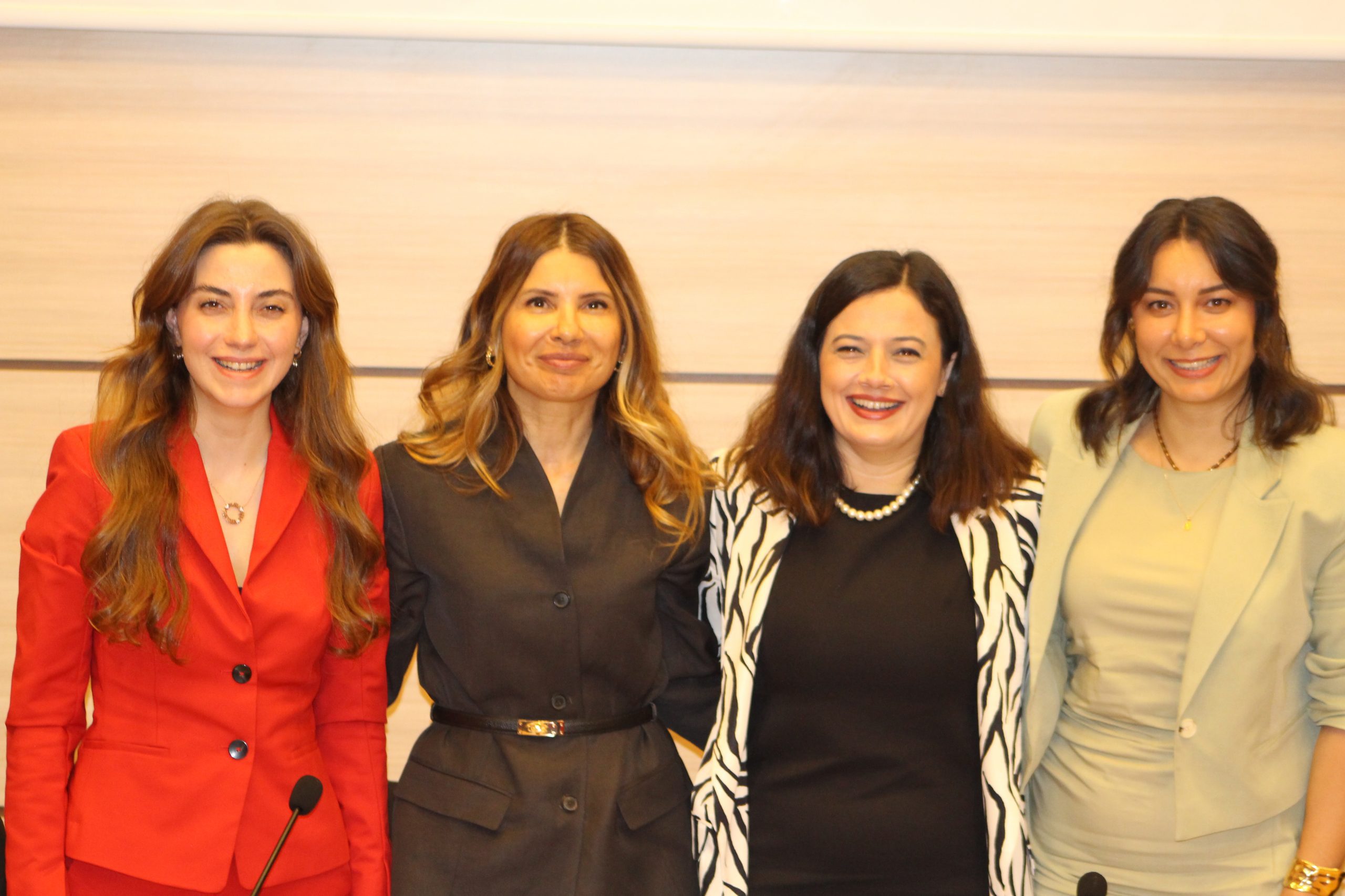 İLHAM VEREN KADINLAR - 3